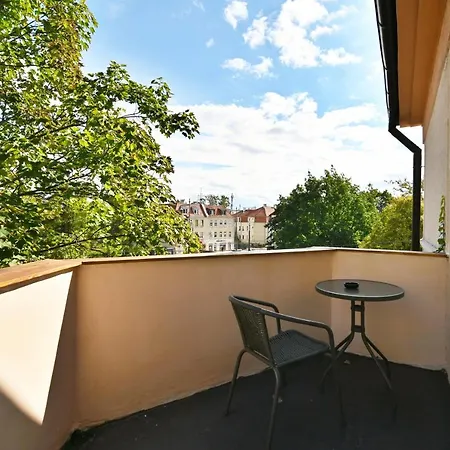 Victus Apartamenty, Rey דירה