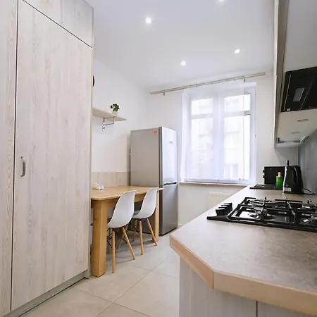 Victus Apartamenty, Rey Apartment